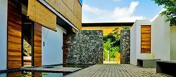 Villa 14 Bolgoda Panadura Sri Lanka