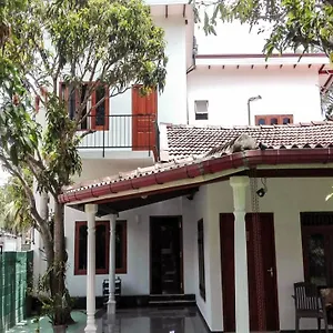 Bed & Breakfast House Of Seya, Negombo